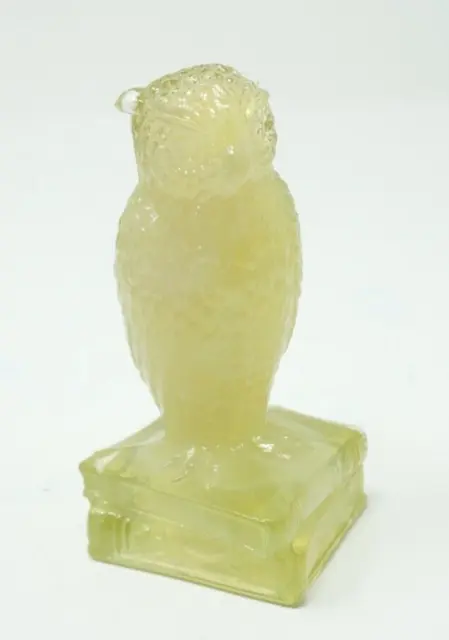 Degenhart Glass Yellow Green Lemon Wise Owl Books Figurine UV Glows Cadmium