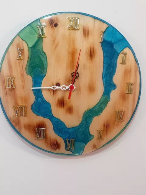 Reloj de pared hecho a mano, reloj de pared de madera-resina. Hermoso reloj...