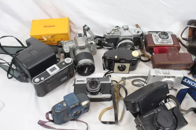 C x14 Vintage Film Cameras Inc. Nikon F55, Kodak Brownie 127, Minolta GX-1 etc