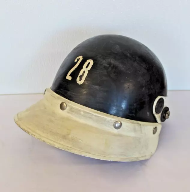 1970s Federal Signal Co. Model FH2 Series A3 Size C Adj. Black Fire Helmet #28