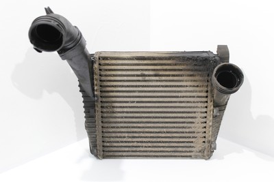 AUDI Q7 4L Diesel TDI NS SINISTRA Carica Aria Raffreddamento INTERCOOLER 7L0145803A 
