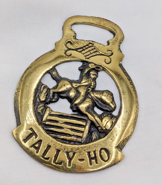Brass Horse Medallion Vintage English Tally Ho Hunting Fence Parade Show Bridle