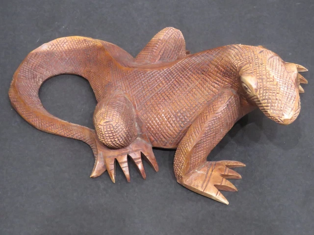 Hand Carved Realistic Wooden Lizard Monitor Sculpture Reptile Statue 13" x 7"