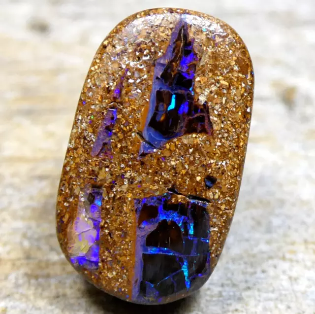 2.39 CT Australian Boulder OPAL Pipe Opal Natural Gem Polished VIDEO Jewellery