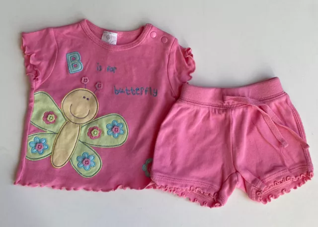 Target baby girl size newborn pink t-shirt shorts set butterfly Summer, VGUC