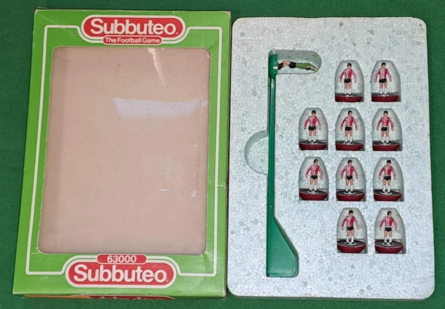 Équipe Southampton Vintage Complète – Subbuteo Ultra Léger Réf 660, En Boîte