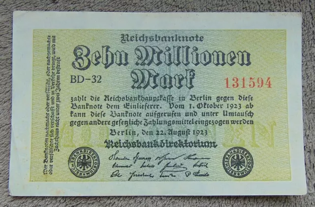 Geldscheine, Banknoten, eine Reichsbanknote über Zehn Millionen Mark, 1923 Jahr!