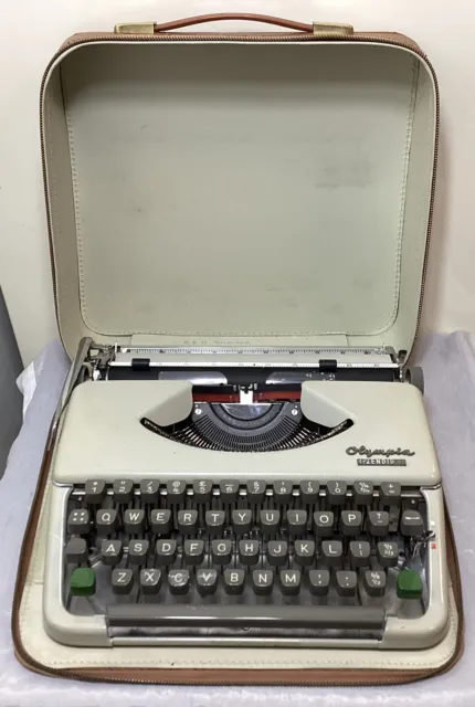 Máquina de escribir manual portátil retro vintage Olympia Splendid 66 década de 1960