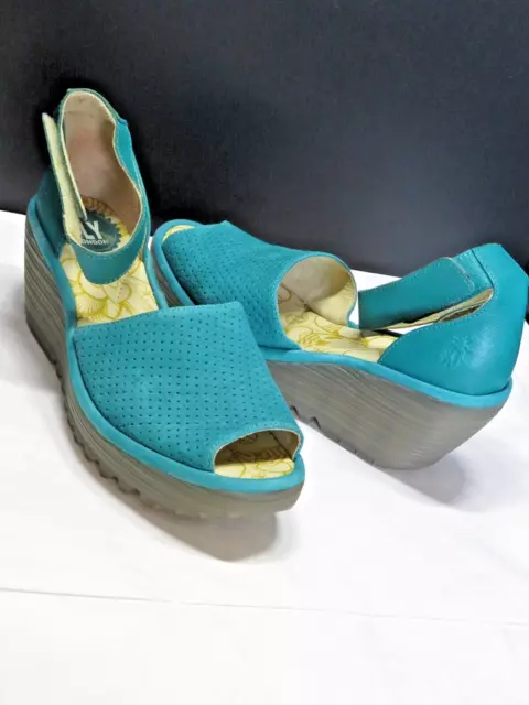 FLY LONDON Turquoise Perforated Suede Leather Wedge Sandal Shoes SZ 37