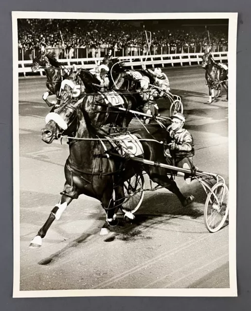 1960s Yonkers Raceway Harness Horse Race Action Shot Jockeys VTG Press Photo NY