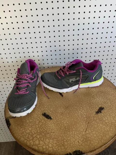 FILA Memory Panache Womens running shoes -gray purple - size 9