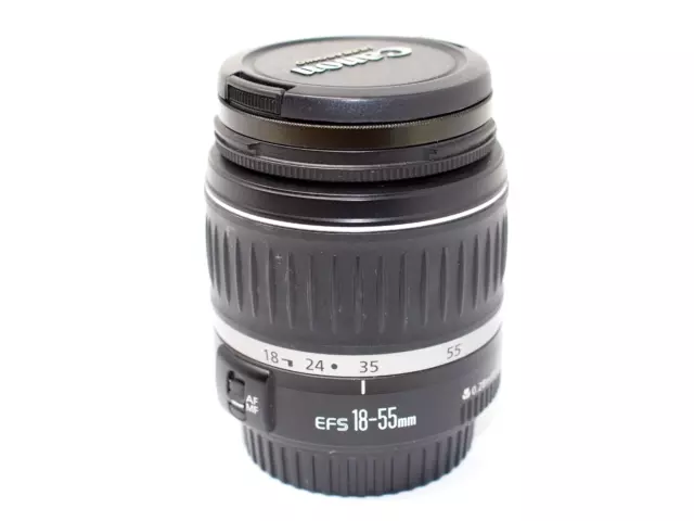 Canon EF-S 18-55 mm F3.5-5.6 Zoom Objektiv