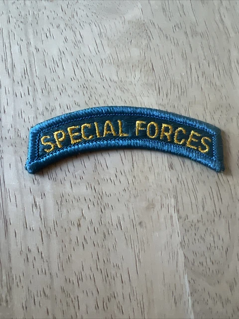 US ARMY SPECIAL Forces Tab Blue Military Patch Yellow Letters Green ...