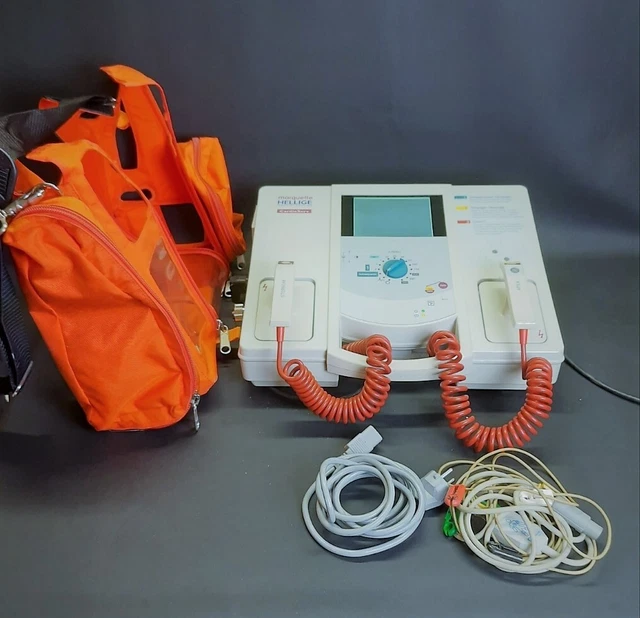 Marquette HELLIGE CardioServ defibrillator monitor