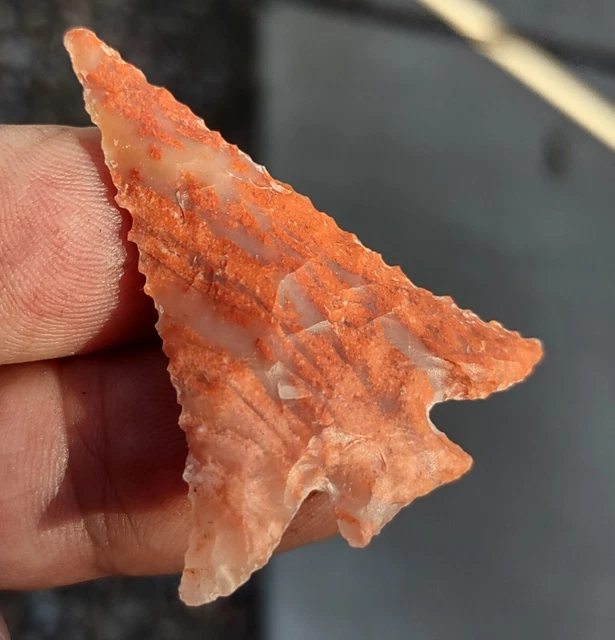 Modern Arrowhead Novaculite 1&7/8"