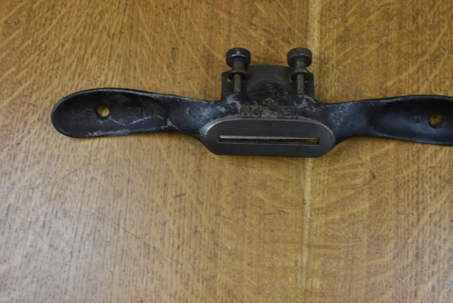 Good Used Stanley No.151 Adjustable Spokeshave (Flat Base) 2