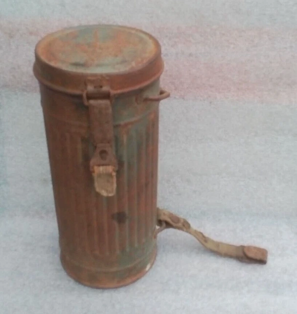 ORIGINAL WW2 II Relic German Army Gas Mask Box Canister Long 1941 ORIGINAL WW2 II Relic German Army Gas Mask Box Canister Long 1941