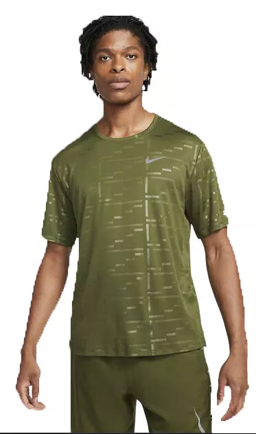 Nike Dri-FIT UV Run Division Miler Freizeit T-Shirt Herren Grün DD6013 326