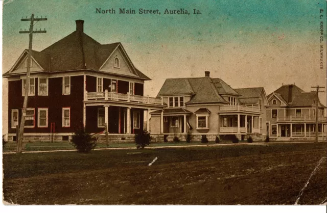 Residences on N Main Street Aurelia IA 1910s postcard