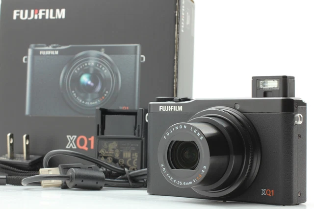 [Unused in Box]  Fujifilm XQ1 X Series 12.0MP Compact Digital Camera From JAPAN