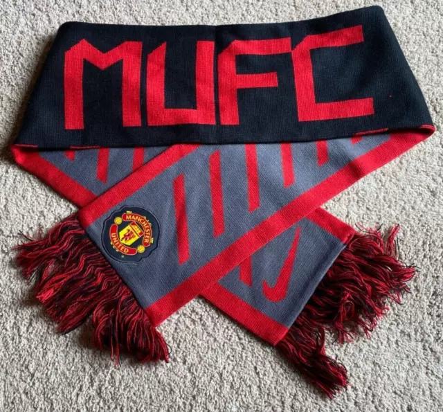 Nike Manchester United FC Team Scarf Red Devils Double-Sided Fringe High Quality