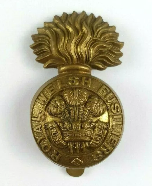 WW1 ROYAL WELSH fusiliers Brass Economy Cap badge - Slider to Rear £42. ...