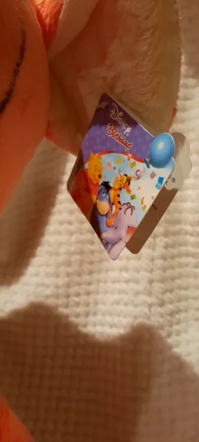 Tigre grand jouet câlin pour enfants avec étiquette Disney 3
