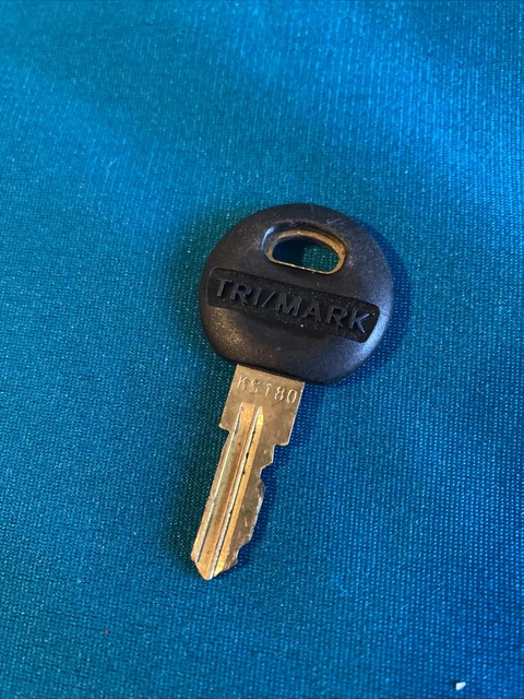Vintage Tri/Mark KS180 Key