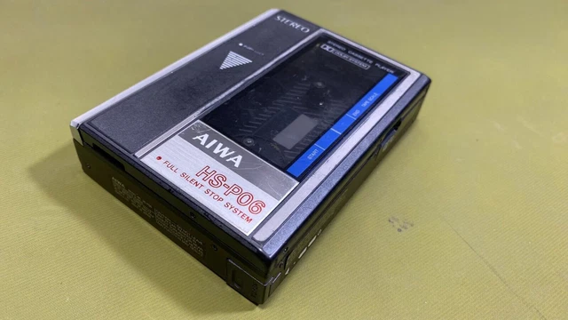 Baladeur Cassette Aiwa HS-T50 Vintage Avec Notice – état Correct
