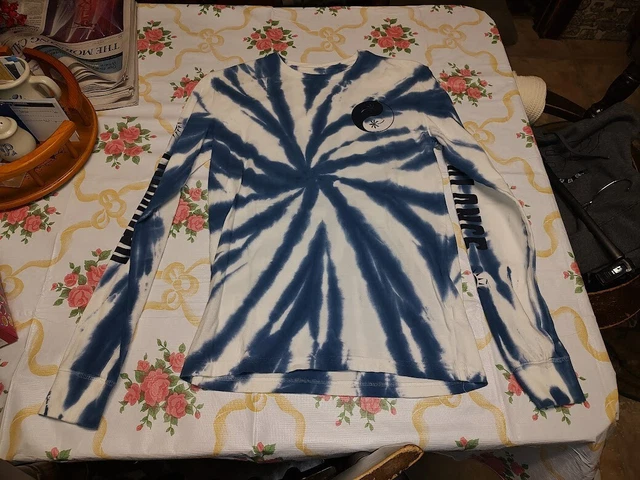 Aeropostale Blue Tie Dye Balance Harmony Long Sleeved Shirt Size Women's XS