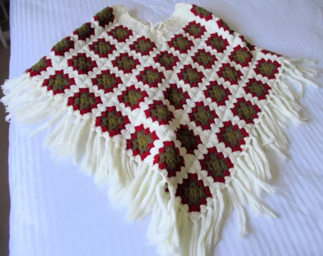 Fab Original Vintage 60S 70S Crochet Granny Squares Poncho Red Brown White