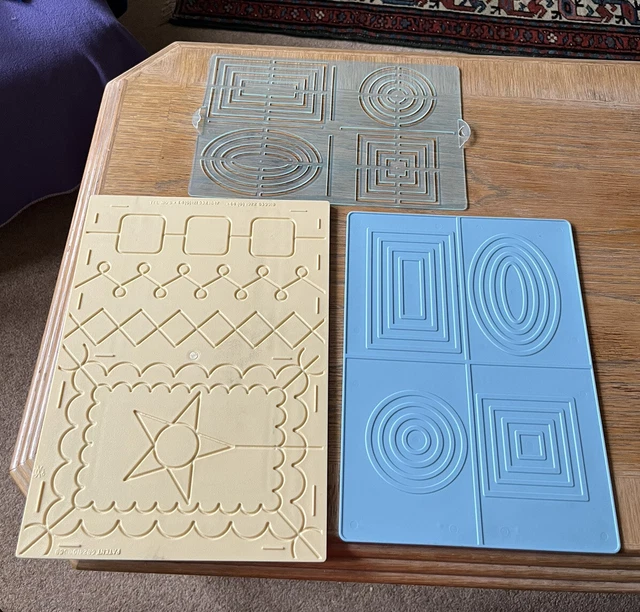 3 CRAFT EMBOSSING Plastic Boards Helix & Keepsake Card Crafts £2.75