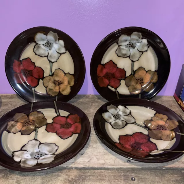 Set (4) Mikasa Gourmet Basics Poppies Stoneware Salad Plates