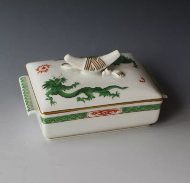 Meissen - Deckeldose / Zigarettendose / Dose - grüner Ming Drache / Mingdrache