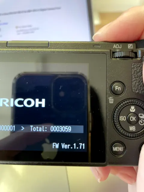 SH:3059 [MINT]  RICOH GR III 24.2MP APS-C Digital Camera From JAPAN 12