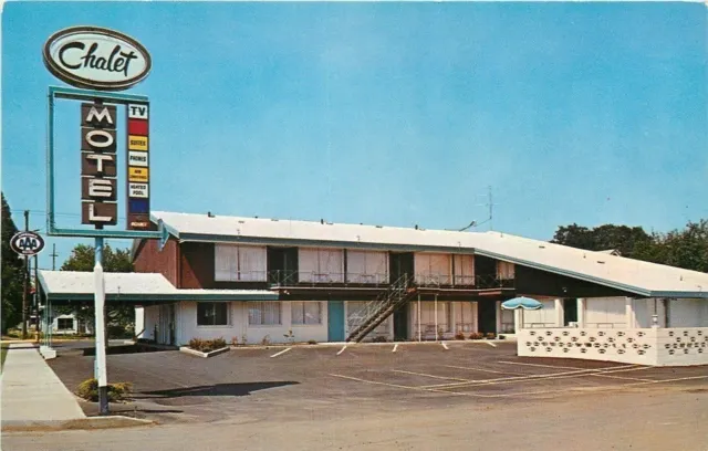 Portland Oregon~Chalet Motor Lodge Motel~1950s Postcard