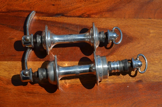 Paire de moyeux Campagnolo Record petites flasques