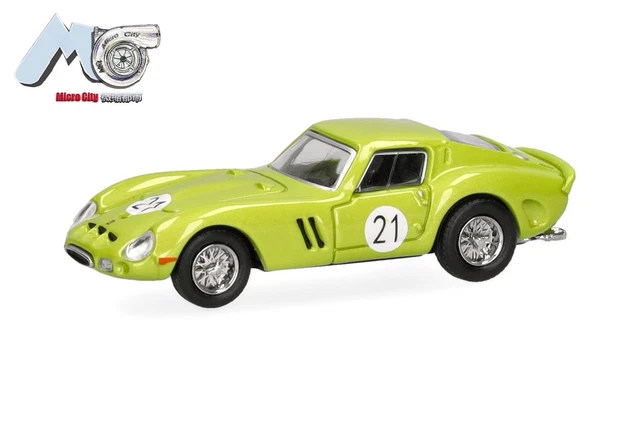 Ferrari 250 GTO Chassis 3767 David Piper Racing 1962 grün / gelb