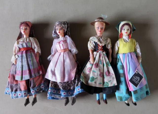 Private Listing - 22 Rexard World Costume & Historical Costume dolls