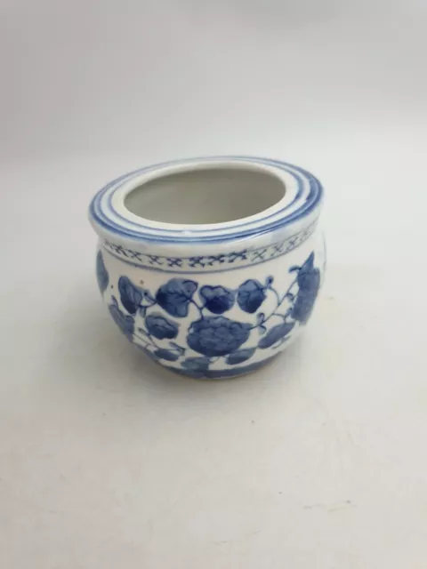 Chinese Porcelain Sml Planter Flower Pot Jardiniere Hand Painted Blue Floral