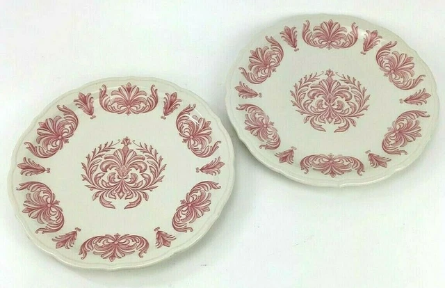 Set of 2 Antique 1929 Syracuse China 9-1/2" Scalloped Dinner Plates White w/ Red