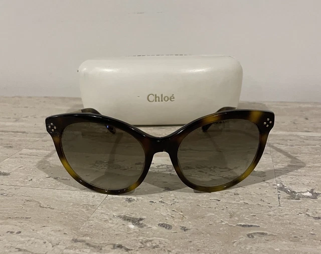 Chloe Sunglasses And Carrying Case