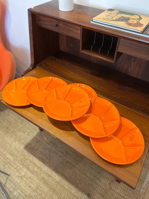 6 Grandes Assiettes Plates À Compartiments Fondue En Faïence Le Creuset