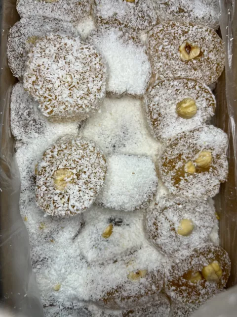 Turkish Delight Vanilla & Hazelnut Wheels With Shredded Coconut 2KG BB 31.03.24