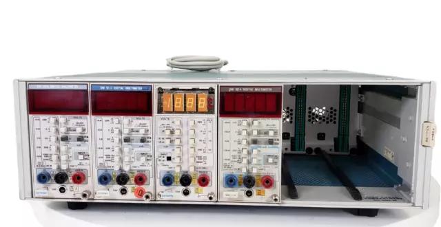 Tektronix  TM-506 6-Bay Mainframe DM 501A Digital Multimiter Power Module