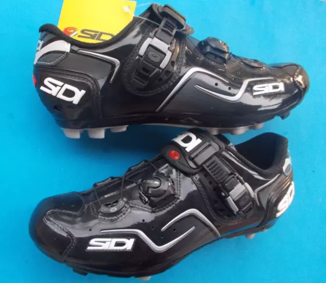 Sidi Cape mountain 43 EU/ 9 US men Medium-D insulated FULL Buckle MTB shoe new