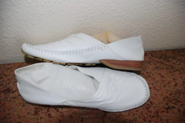 White Clarks summer flat slip on comfort shoe cruise holiday  UK 6 39 worn once