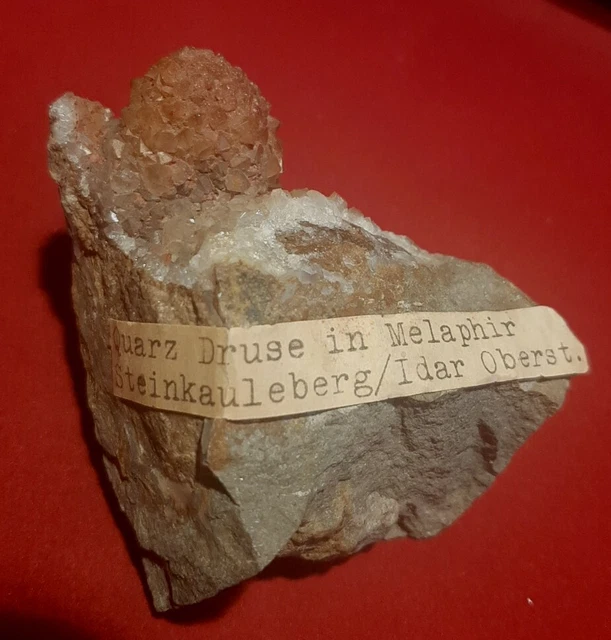 Druse Quarz, Idar OBERSTEIN,  Deutschland, Druse, 7,5 * 4 * 5 cm, 144 Gramm