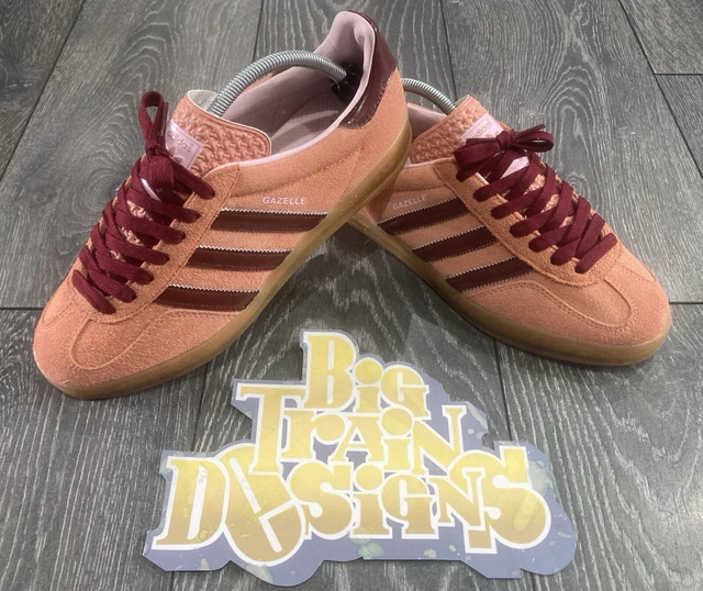 adidas gazelle silver green womens Limited edition The Stone Roses Waterfall light blue / white Adidas cu –  Sneakcustomtrainers.com main image 0