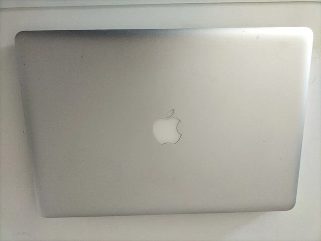 Apple MacBook Pro Late 2011, Intel i7 2,2 Ghz, 8gb Ram, SSD 240Gb, 15,4", LEGGI 3